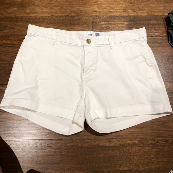 Old Navy Cargo Shorts - Picture 1 of 4